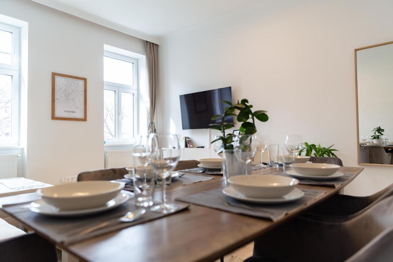 Cozy, Generous City Apartment - 10 Min To City-Centre - Contactless 24H Check-In ウィーン エクステリア 写真