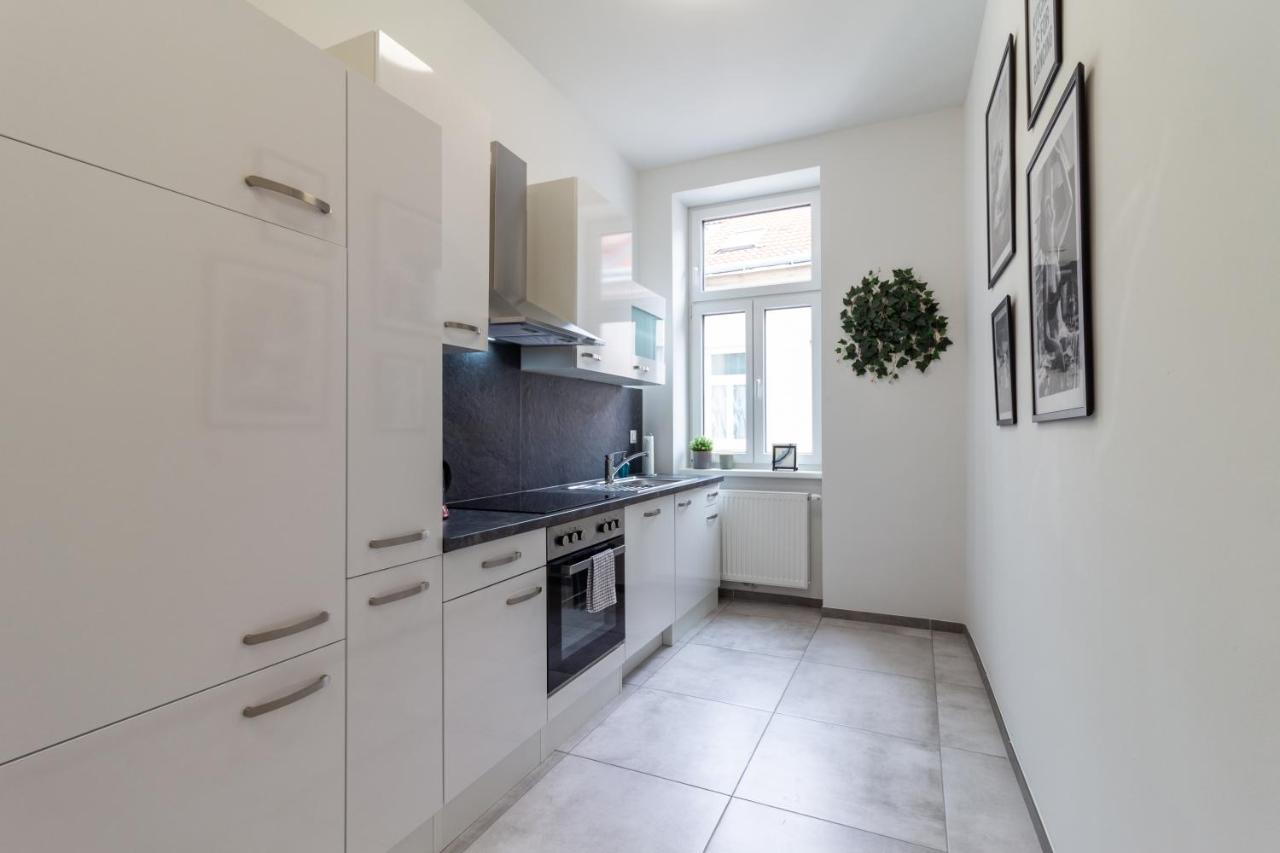 Cozy, Generous City Apartment - 10 Min To City-Centre - Contactless 24H Check-In ウィーン エクステリア 写真