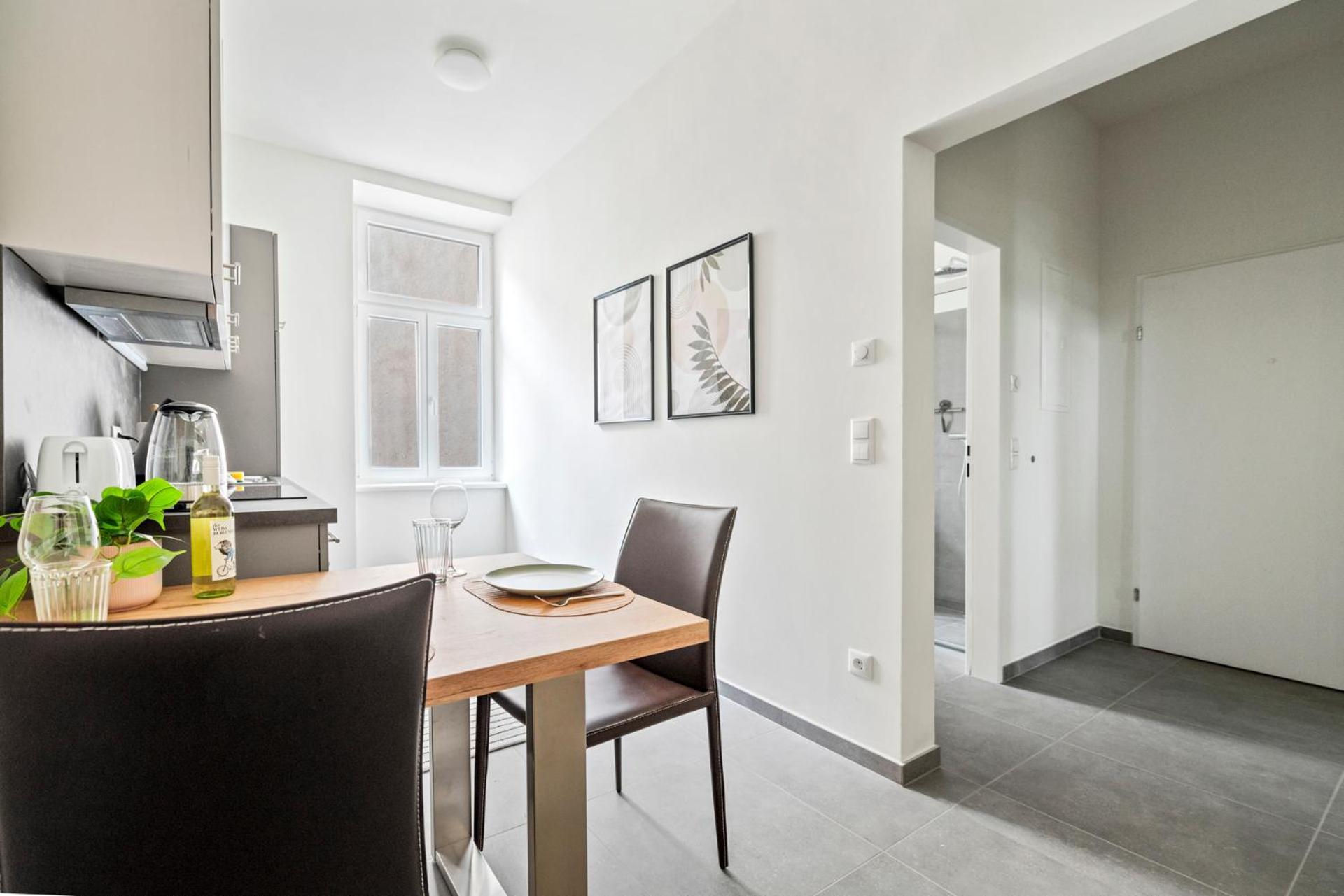 Cozy, Generous City Apartment - 10 Min To City-Centre - Contactless 24H Check-In ウィーン エクステリア 写真