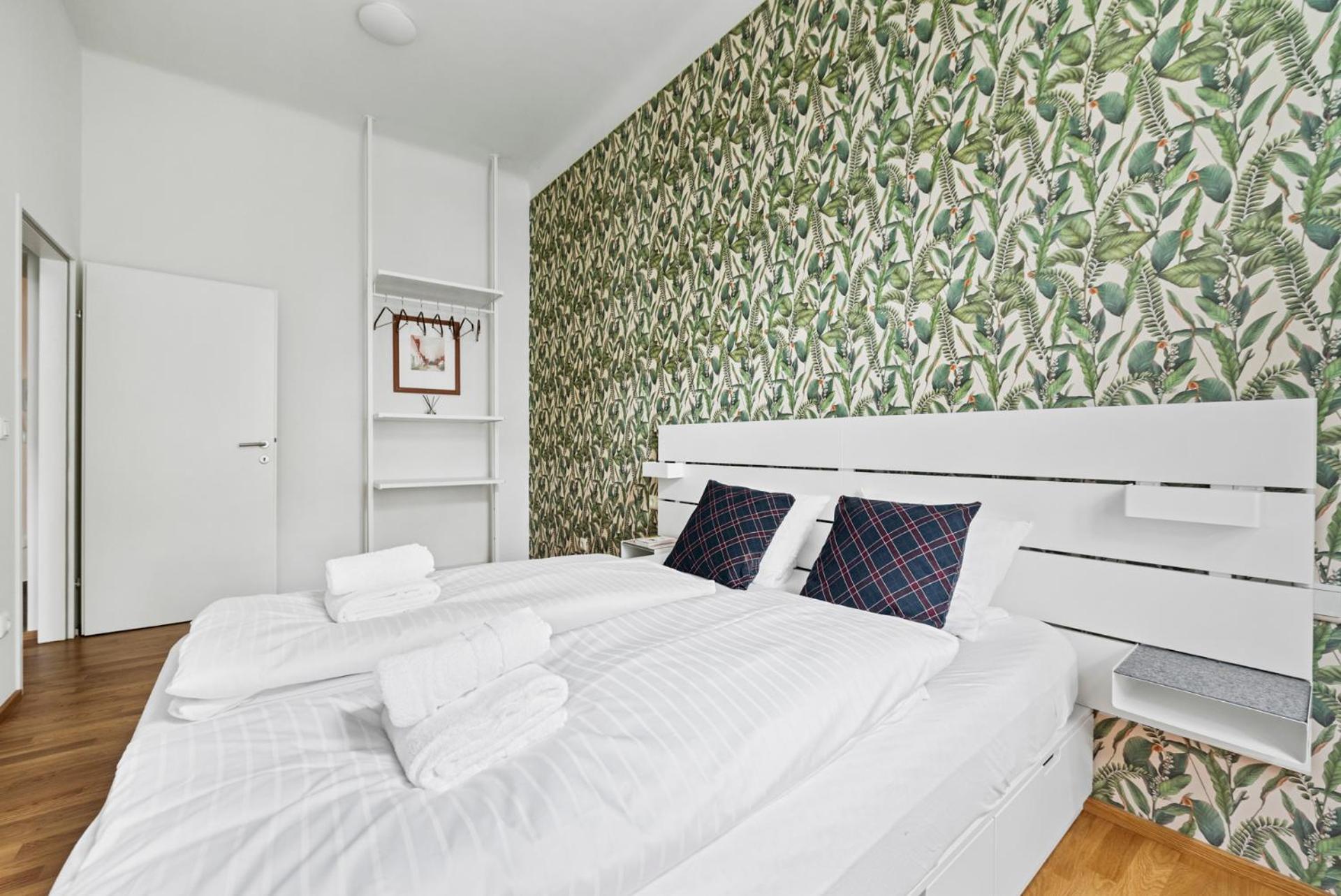 Cozy, Generous City Apartment - 10 Min To City-Centre - Contactless 24H Check-In ウィーン エクステリア 写真